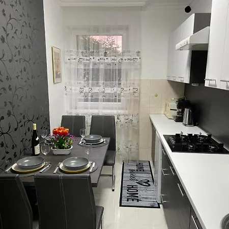 Melinda *